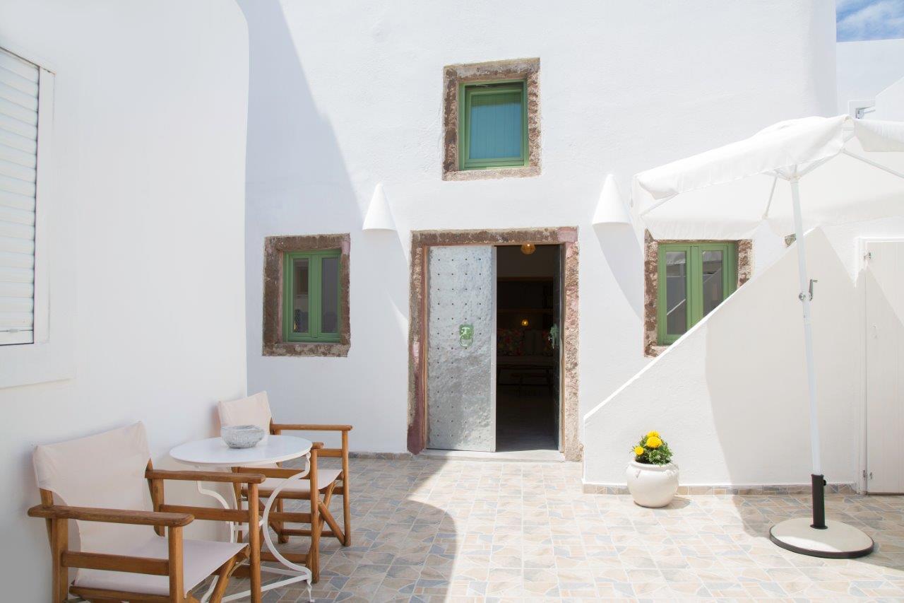 Ayoba Santorini Apartment Имеровигли Екстериор снимка