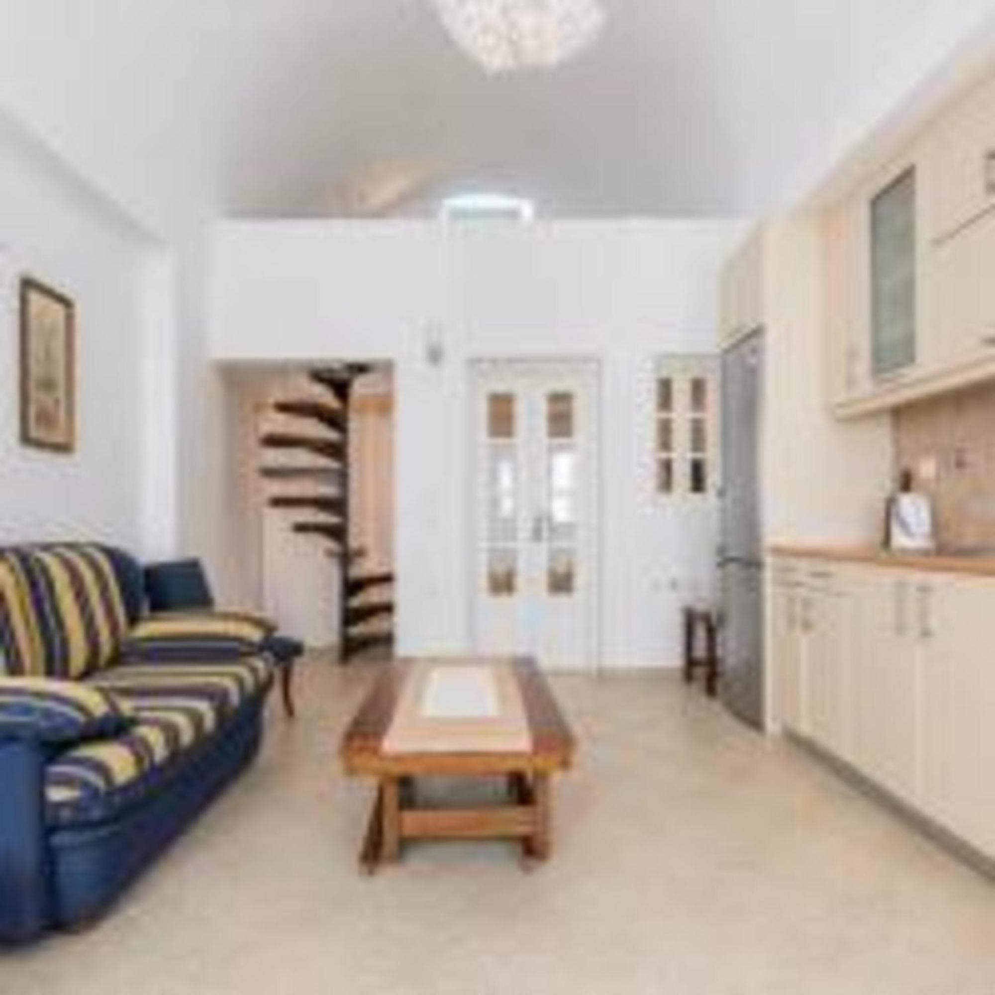 Ayoba Santorini Apartment Имеровигли Екстериор снимка