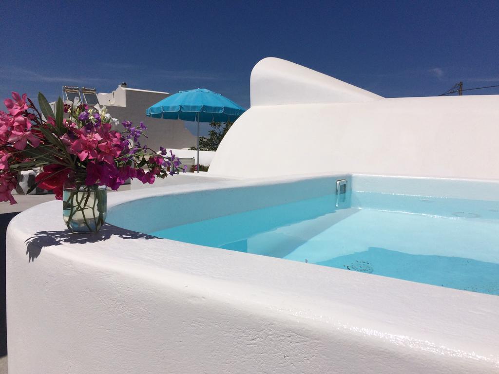 Ayoba Santorini Apartment Имеровигли Екстериор снимка