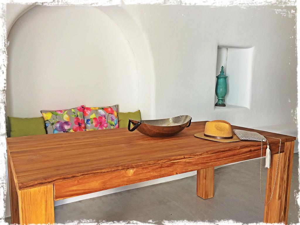 Ayoba Santorini Apartment Имеровигли Екстериор снимка