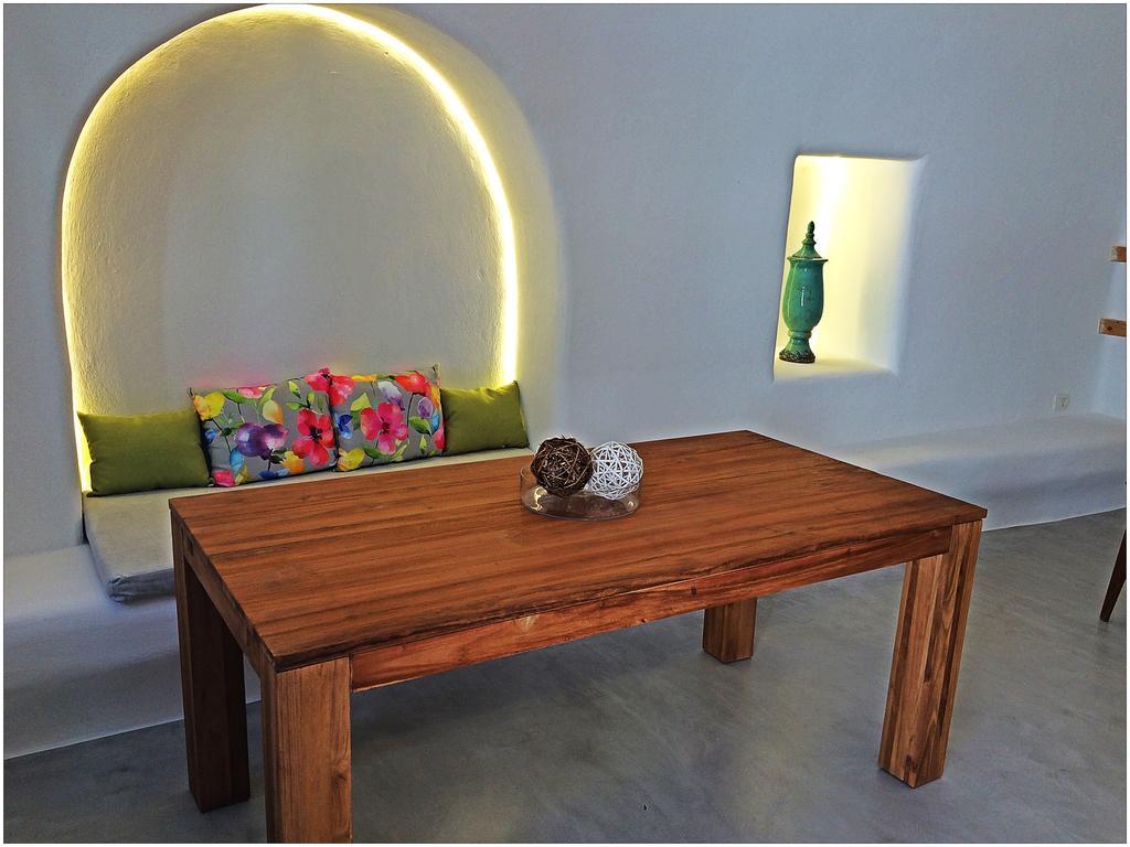 Ayoba Santorini Apartment Имеровигли Екстериор снимка
