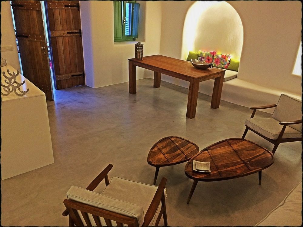 Ayoba Santorini Apartment Имеровигли Екстериор снимка